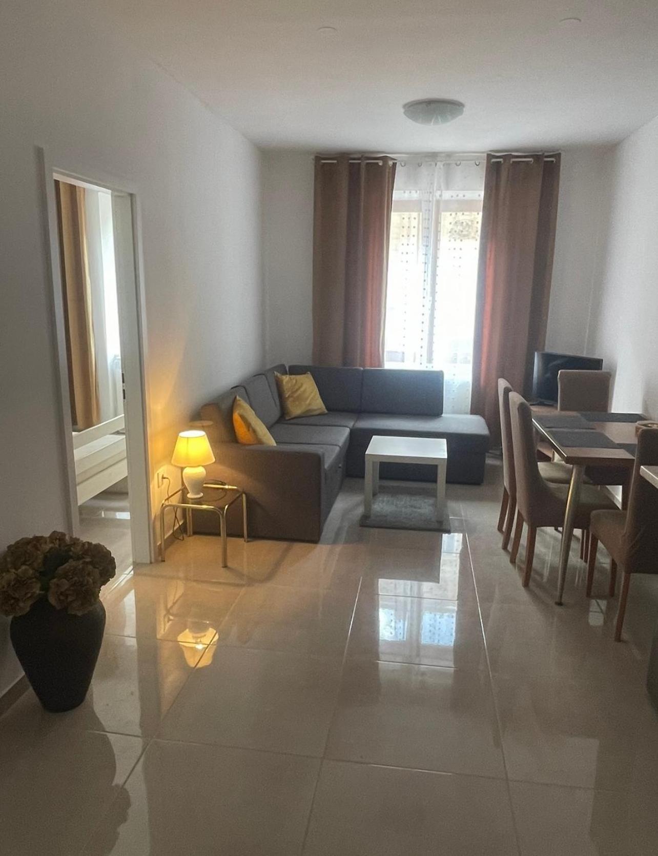 Apartman Vlaska Zagabria Esterno foto